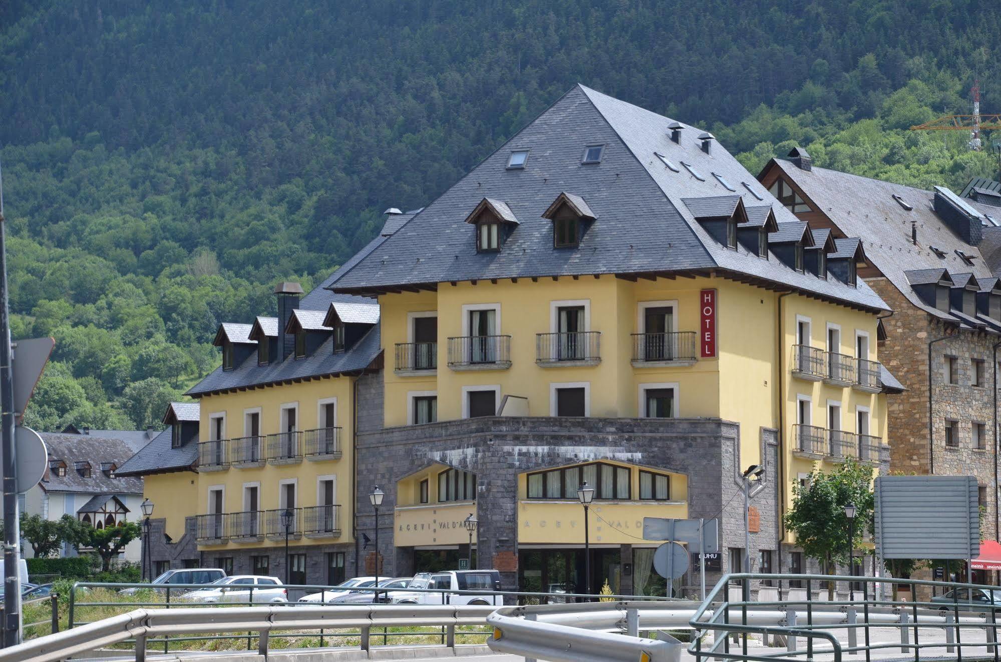 Hotel Spa Acevi Val D'Aran В'єлья Екстер'єр фото
